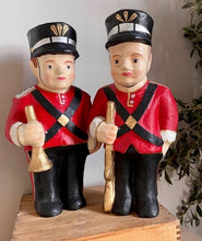 Load image into Gallery viewer, Pair of Papier Mache Soldiers
